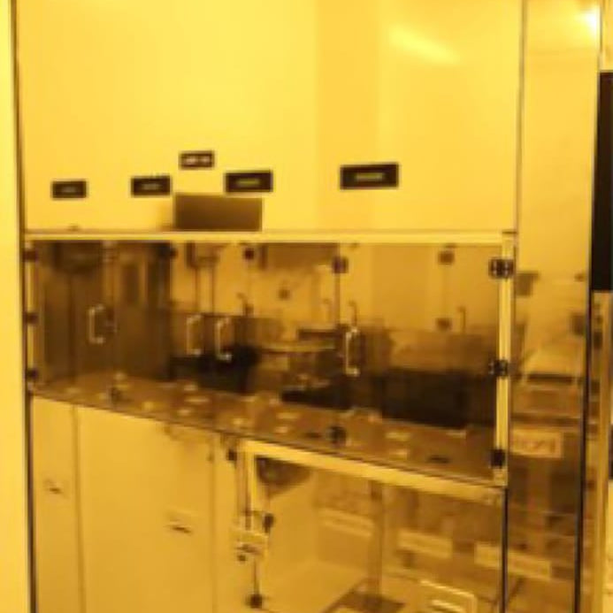 Tel Act 8 Coater / Developer