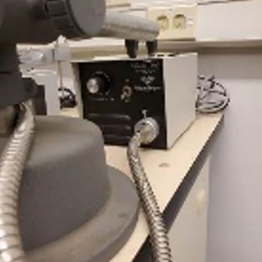 Microscope