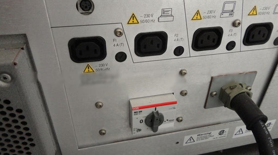 Perkin Elmer AAnalyst 800 Atomic Absorption Spectrometer