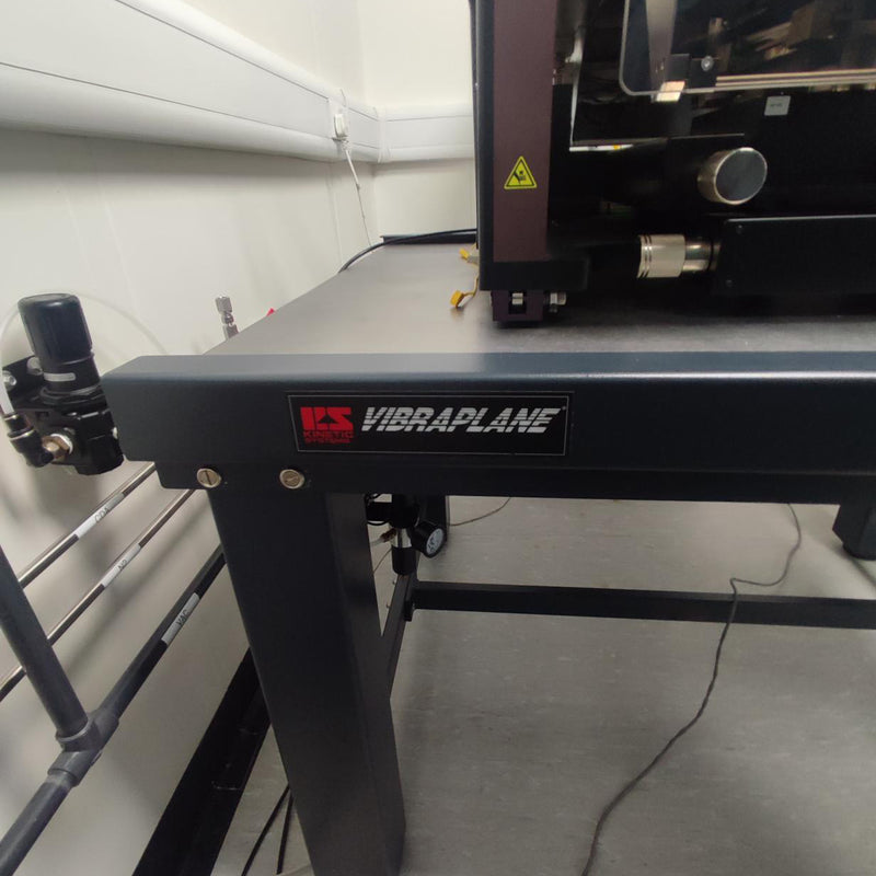 Cascade Microtech 11000 RF Probe Station