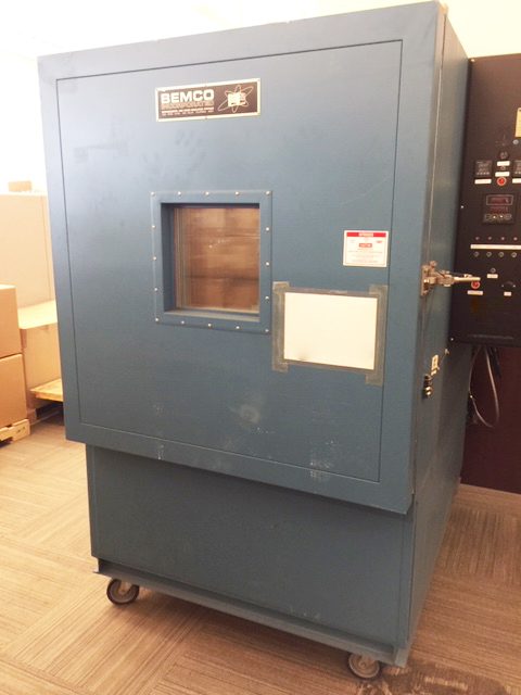 Bemco LDF 100 / 350 27 S Thermal Chamber