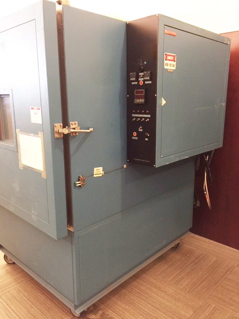 Bemco LDF 100 / 350 27 S Thermal Chamber