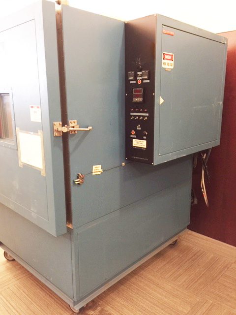 Bemco LDF 100 / 350 27 S Thermal Chamber