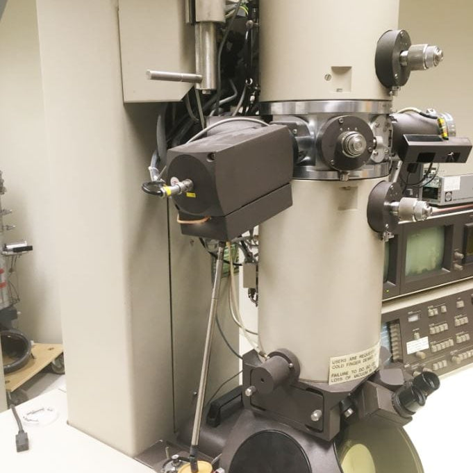 Philips CM 12 TEM (Transmission Electron Microscope)