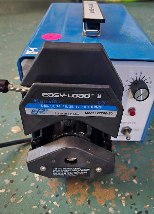 Cole Parmer Masterflex L/S 77200 50 Easy-Load II Peristaltic Pump