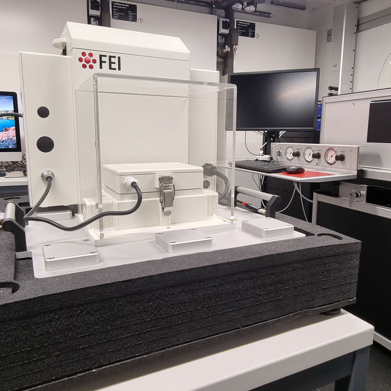 Thermo Fisher Scientific / FEI CorrSight Fully Automated Correlative Fluorescence Light Microscope System