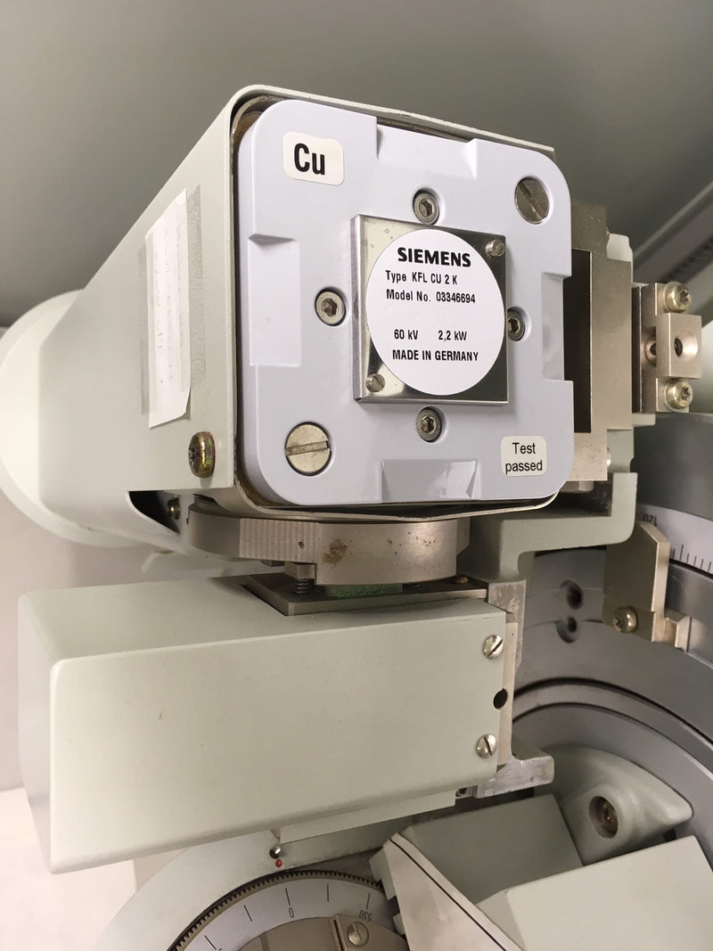 Siemens D 5000 Powder X-ray Diffractometer (XRD)