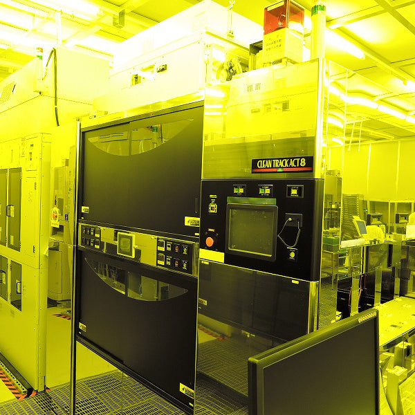 Tel Clean Track Act 8 Coater / Developer