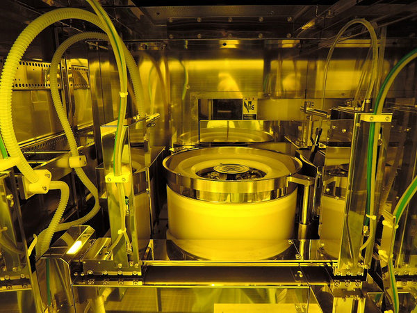 Tel Clean Track Act 8 Coater / Developer