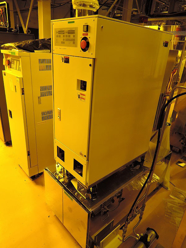 Tel Clean Track Act 8 Coater / Developer