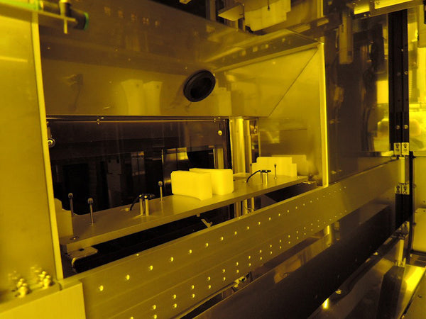 Tel Clean Track Act 8 Coater / Developer