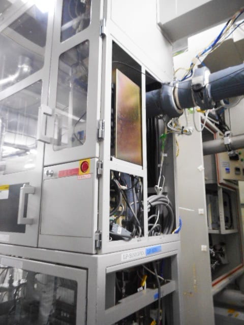 Hitachi Kokusai DJ 813 LPCVD (Low Pressure Chemical Vapor Deposition)