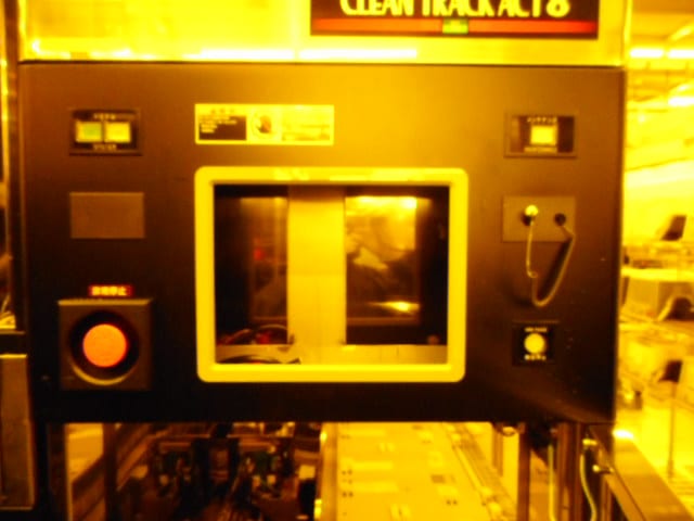 Tel Act 8 Coater / Developer