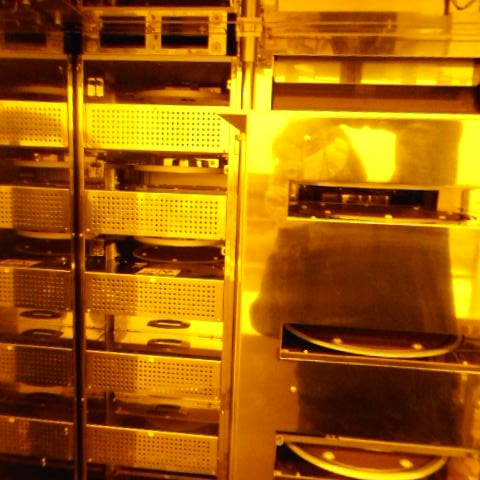 Tel Act 8 Coater / Developer