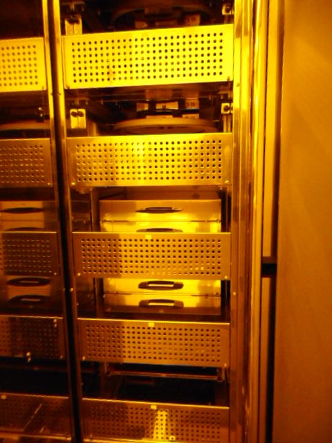 Tel Act 8 Coater / Developer