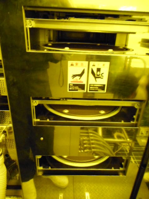 Tel Act 8 Coater / Developer