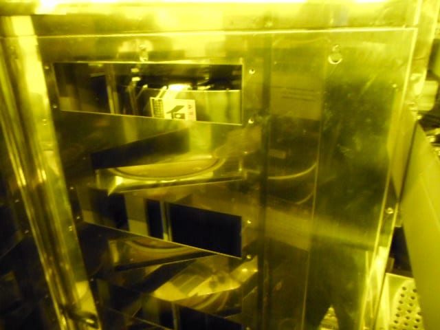 Tel Act 8 Coater / Developer