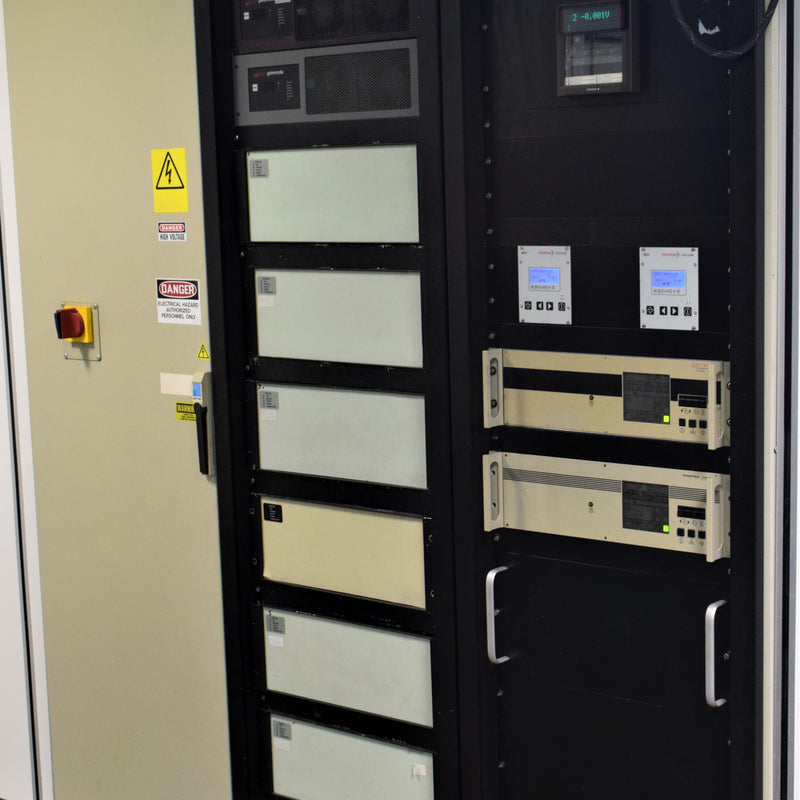 OCLI M 1044 Sputtering System