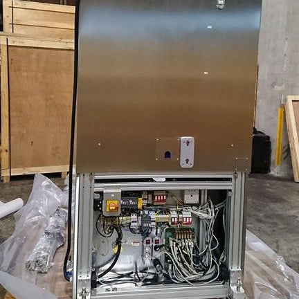 Bruker D 8 Fabline XRD (X-ray Diffractometer)