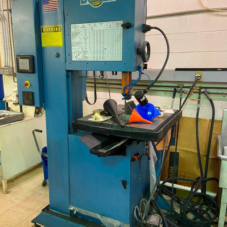 DoAll 2012 D 12 Band Saw