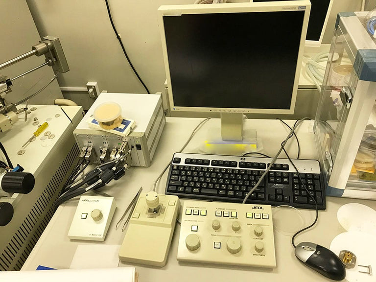 Jeol Datum JSM 7401 F SEM (Scanning Electron Microscope)