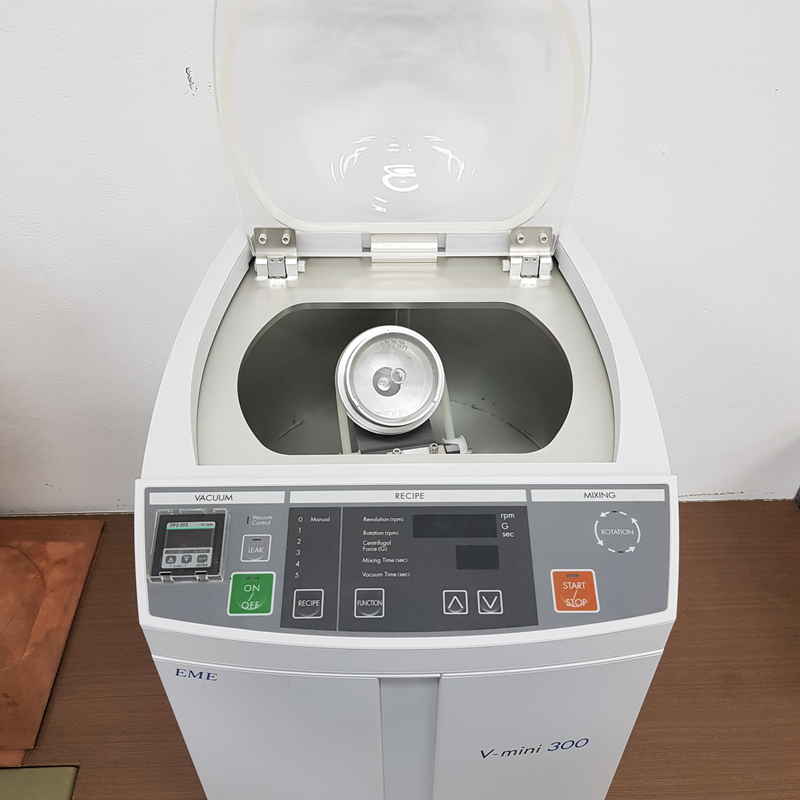 EME V-mini 300 Vacuum Mixer