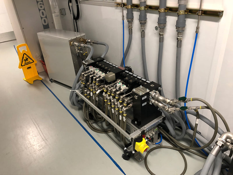 Evatec / Oerlikon Balzers BAK 1401 Box Coater