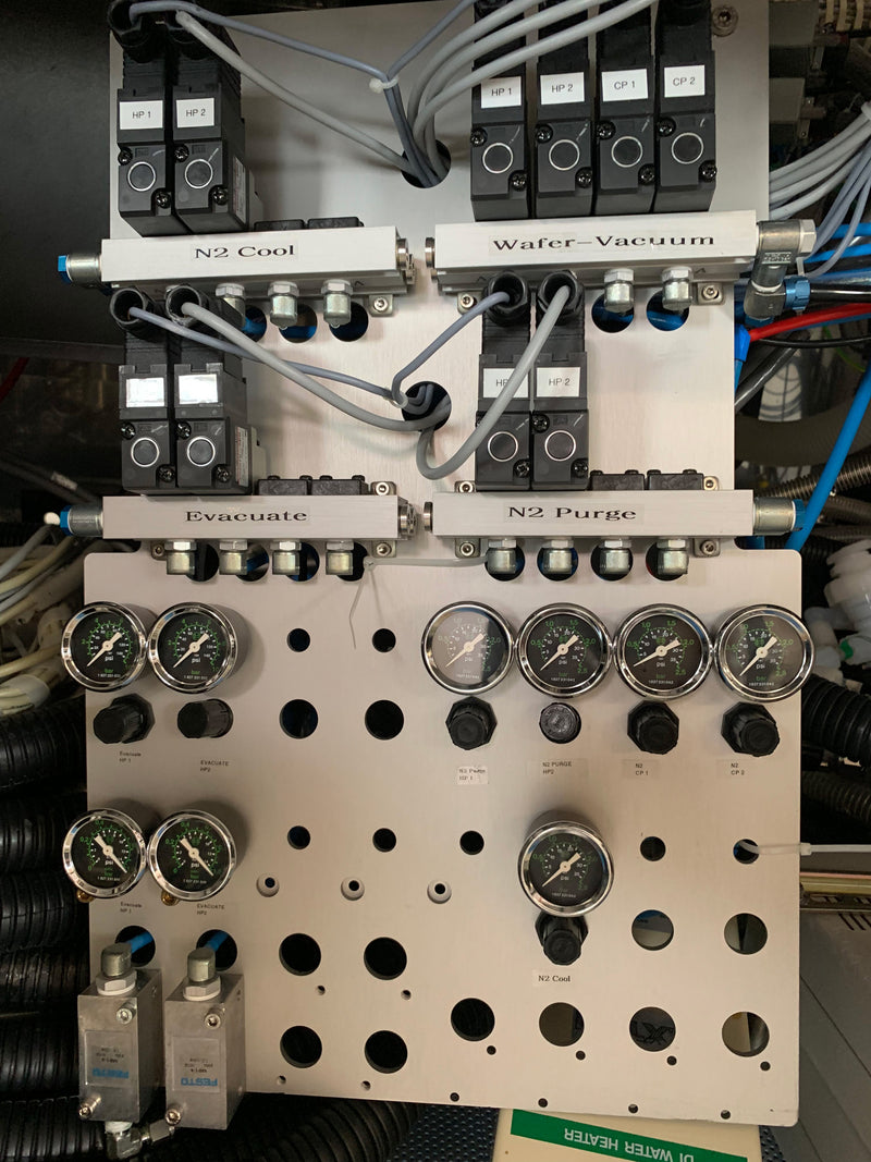 EVG 850 Wafer Bonder
