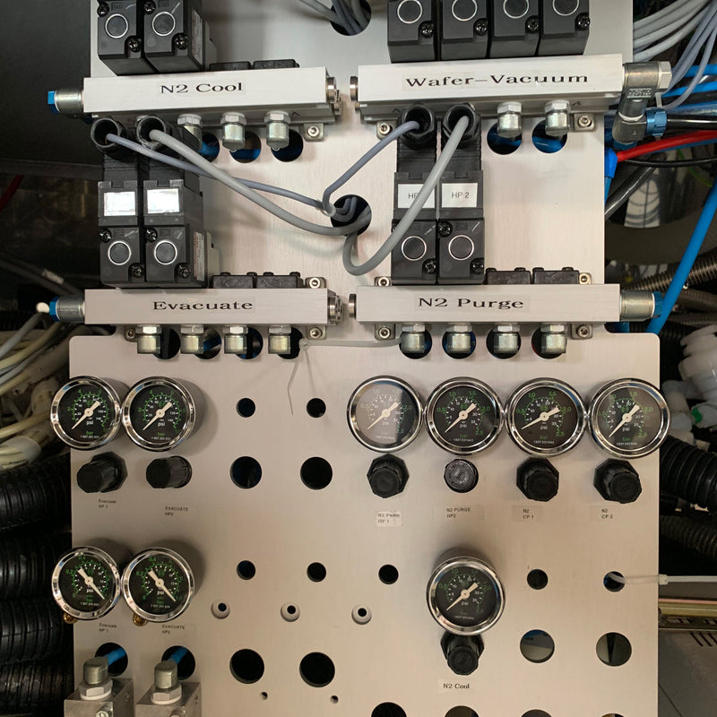 EVG 850 Wafer Bonder