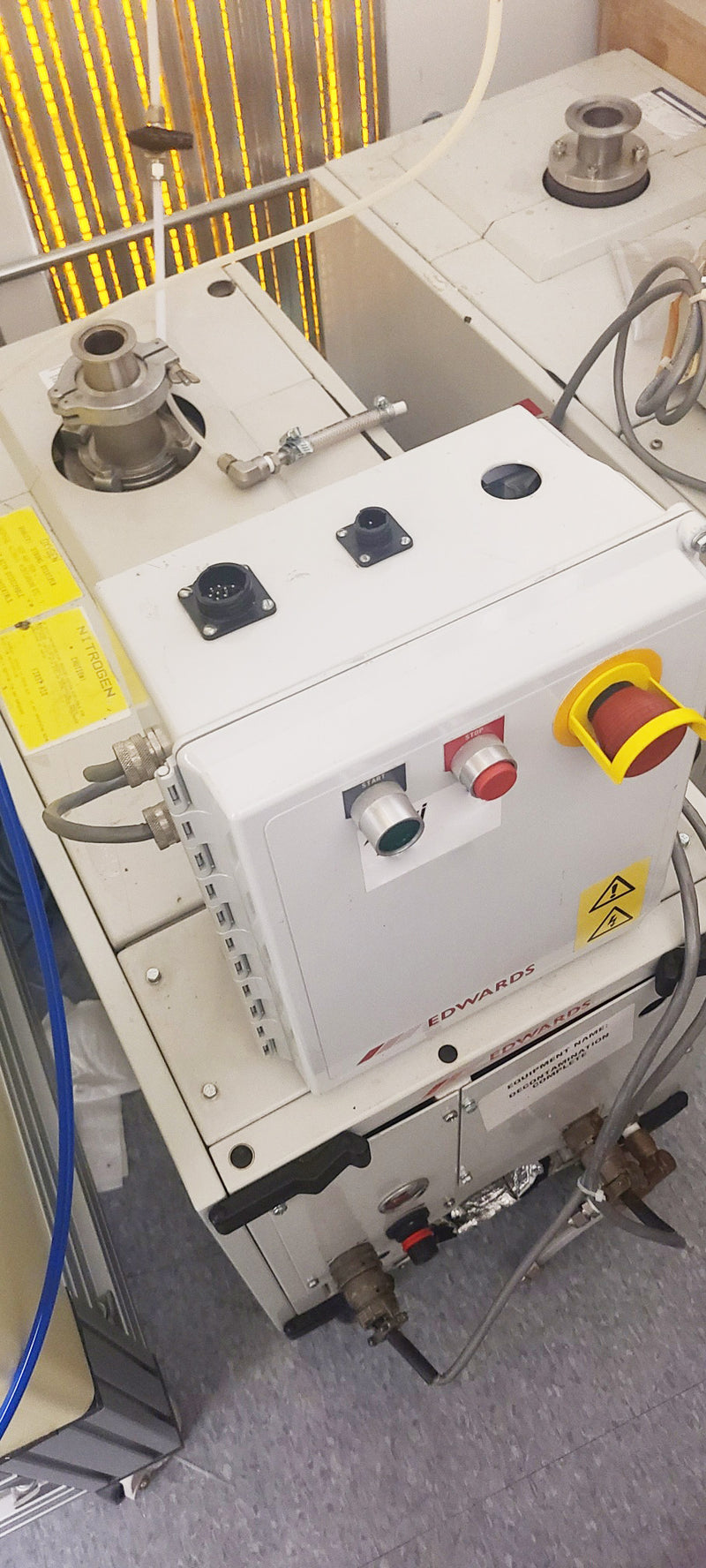Edwards QDP 40 Pump