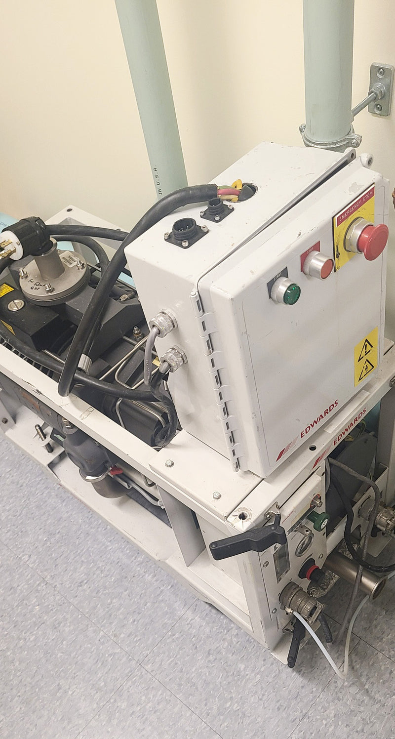 Edwards QDP 40 Pump
