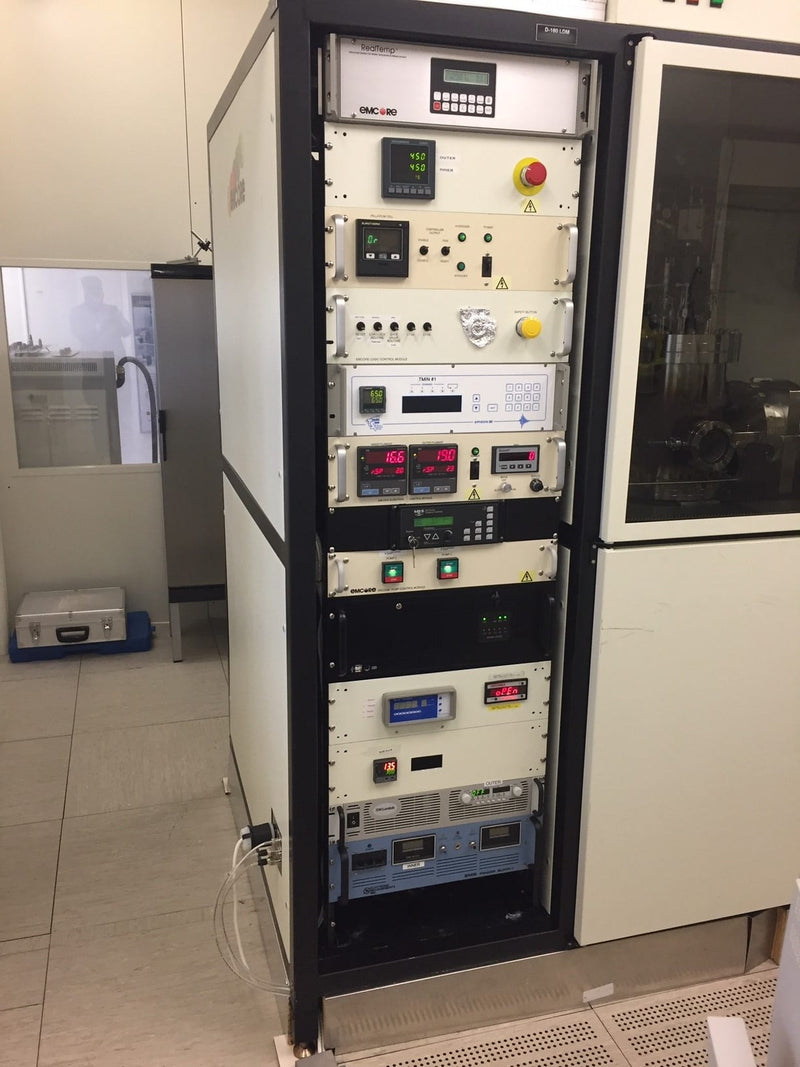 Veeco D 180 LDM MOVPE System