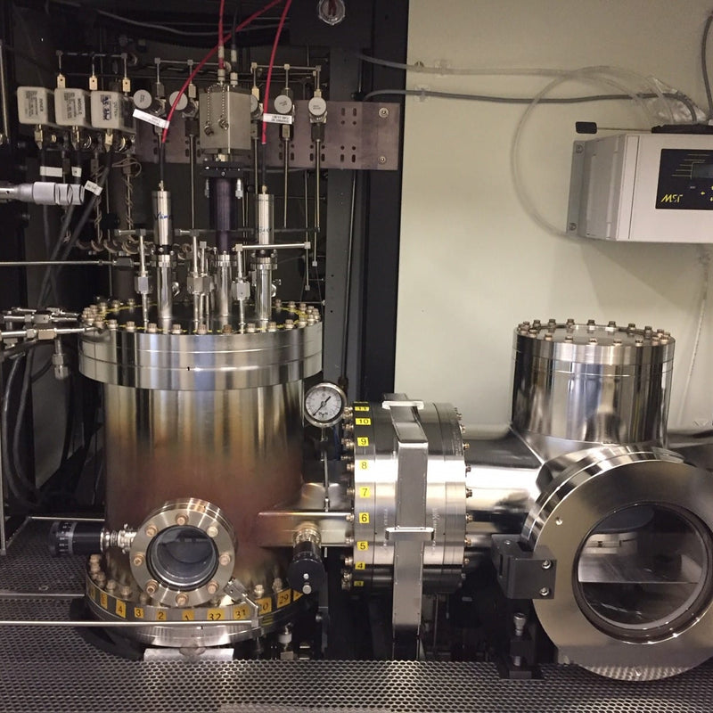 Veeco D 180 LDM MOVPE System