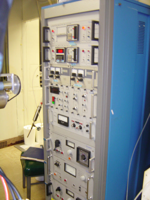 Riber 2300 MBE (Molecular Beam Epitaxy)