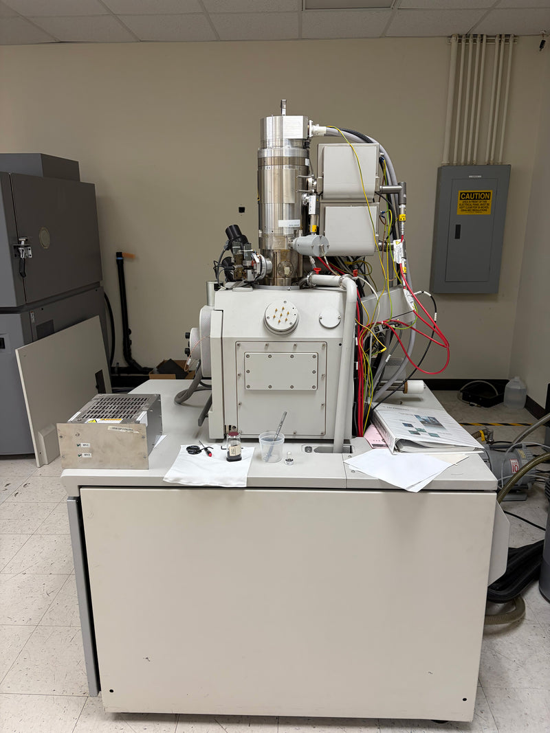 Thermo Fisher Scientific / FEI Quanta 3 D FEG FIB-SEM (Focused Ion Beam - Scanning Electron Microscope)