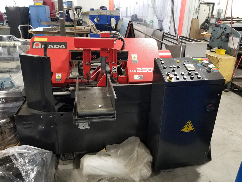 Amada HA 250 W Saw