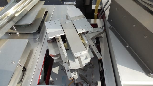 Axcelis M 200 PCU UV Cure System