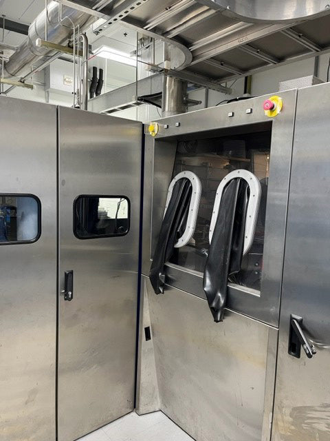 Aixtron AIX 2600 G 3 R MOCVD / OMVPE (Metal Organic Chemical Vapor Deposition / Organometallic Vapor Phase Epitaxy)