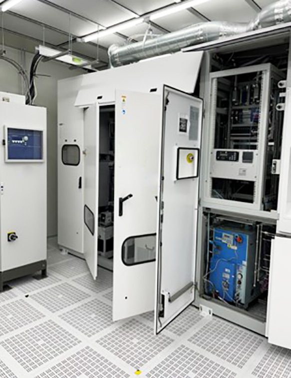 Axitron AIX 2800 G 4 HT MOCVD (Metal Organic Chemical Vapor Deposition)