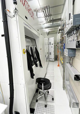 Axitron AIX 2800 G 4 HT MOCVD (Metal Organic Chemical Vapor Deposition)