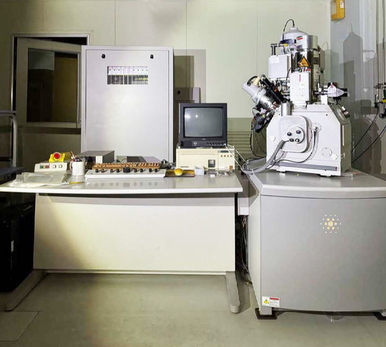 Thermo Fisher Scientific / FEI DB 235 Dual Beam FIB (Focused Ion Beam)