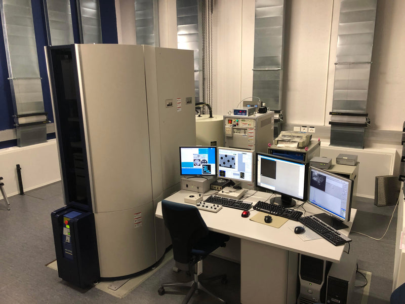 Hitachi HD 2700 STEM (Scanning Transmission Electron Microscope)