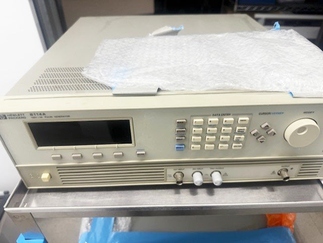 Agilent 8114 A Pulse Generator