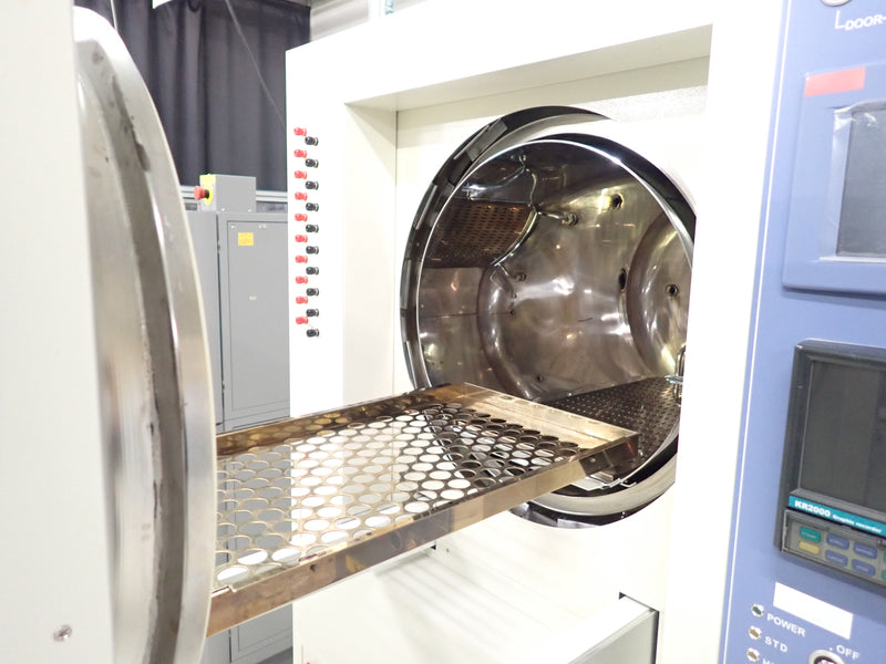 Hirayama PC 422 R 8 D HALT (Highly Accelerated Life Testing)