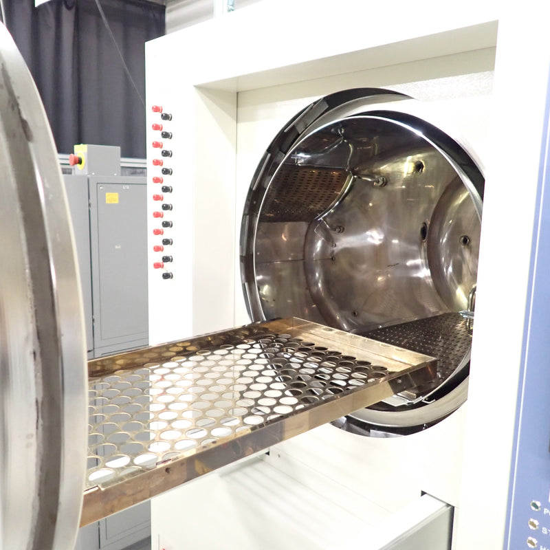 Hirayama PC 422 R 8 D HALT (Highly Accelerated Life Testing)