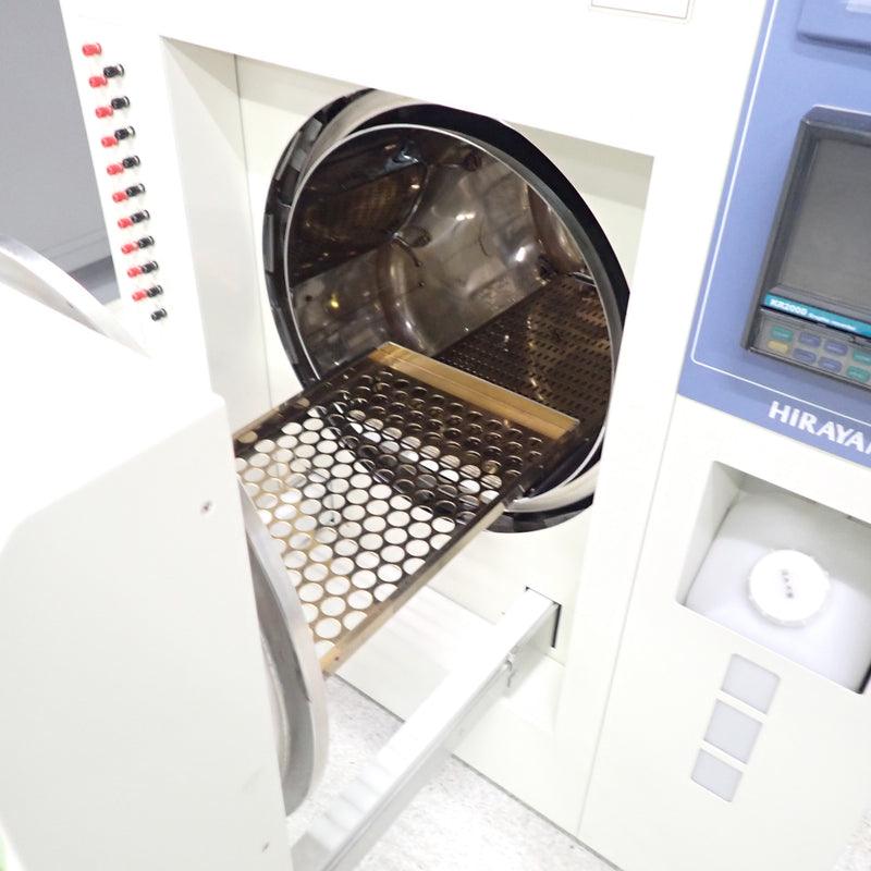 Hirayama PC 422 R 8 D HALT (Highly Accelerated Life Testing)