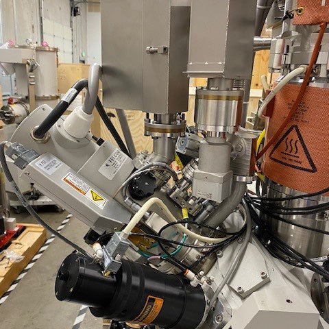 Thermo Fisher Scientific / FEI Helios NanoLab 600 I FIB-SEM (Focused Ion Beam - Scanning Electron Microscope)