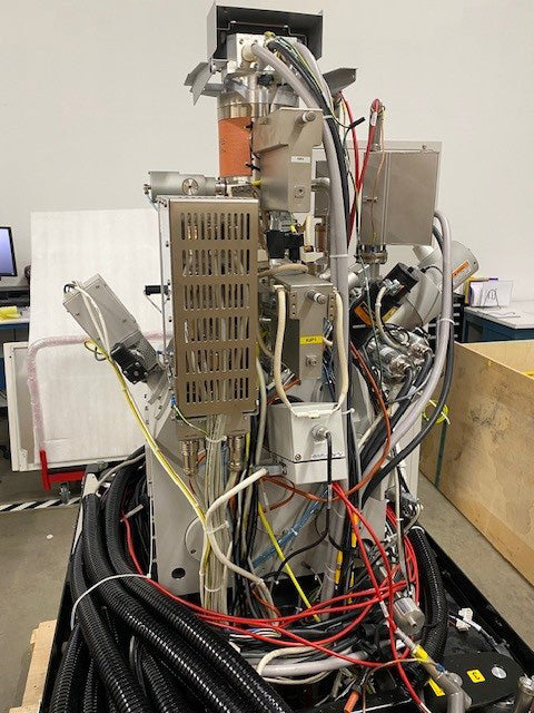 Thermo Fisher Scientific / FEI Helios NanoLab 600 I FIB-SEM (Focused Ion Beam - Scanning Electron Microscope)