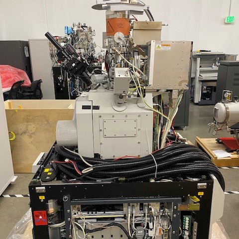 Thermo Fisher Scientific / FEI Helios NanoLab 600 I FIB-SEM (Focused Ion Beam - Scanning Electron Microscope)