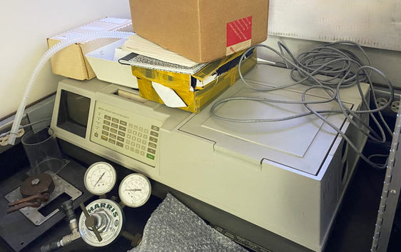 Agilent / Varian 8451 A Diode Array Spectrophotometer